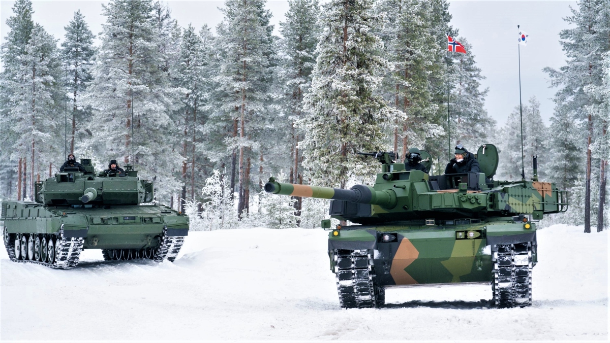 Cuộc “so găng” của 2 kỳ phùng địch thủ Leopard 2A7NO và Black Panther K2NO